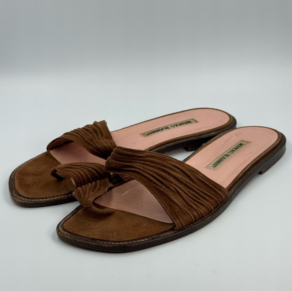Manolo Blahnik Brown Suede Flats Sandals Size 38.5